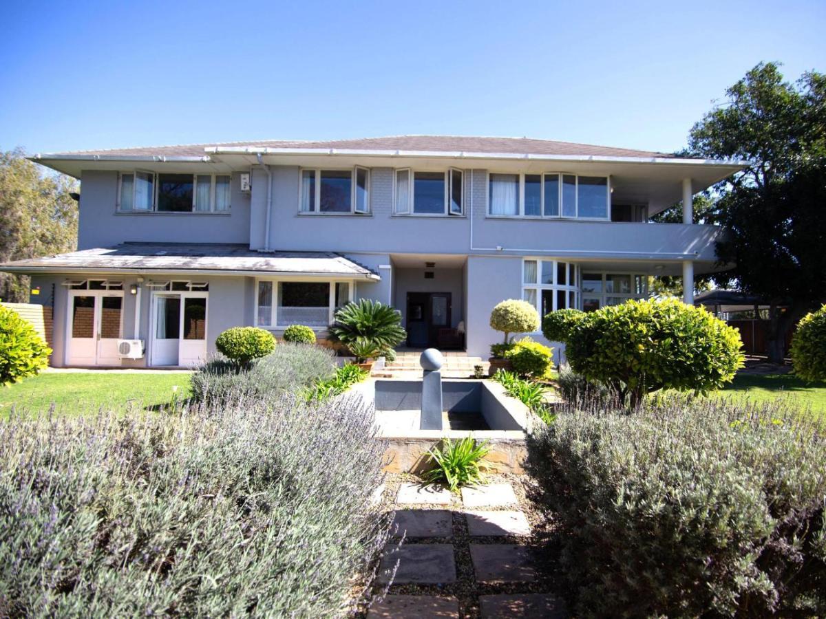 The Boston Guest House Bellville Exterior photo