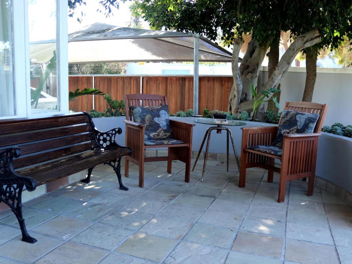 The Boston Guest House Bellville Exterior photo