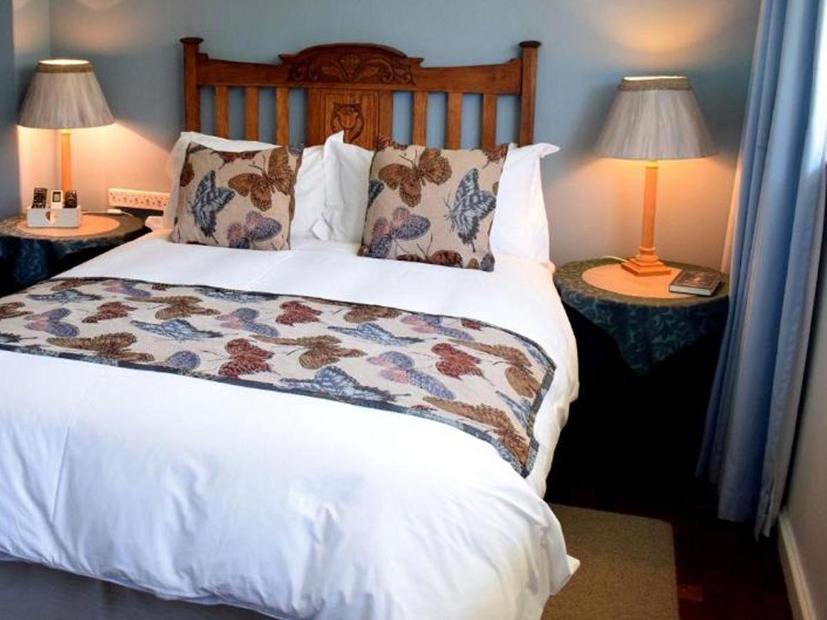 The Boston Guest House Bellville Room photo